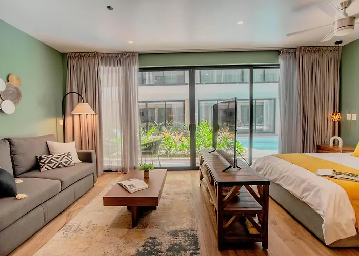 Sensai Downtown Luxury Apartment